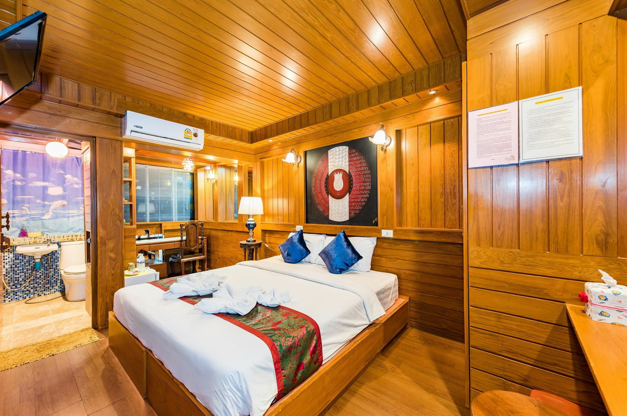 Baan Ratchapruek Villa Phuket Exterior photo